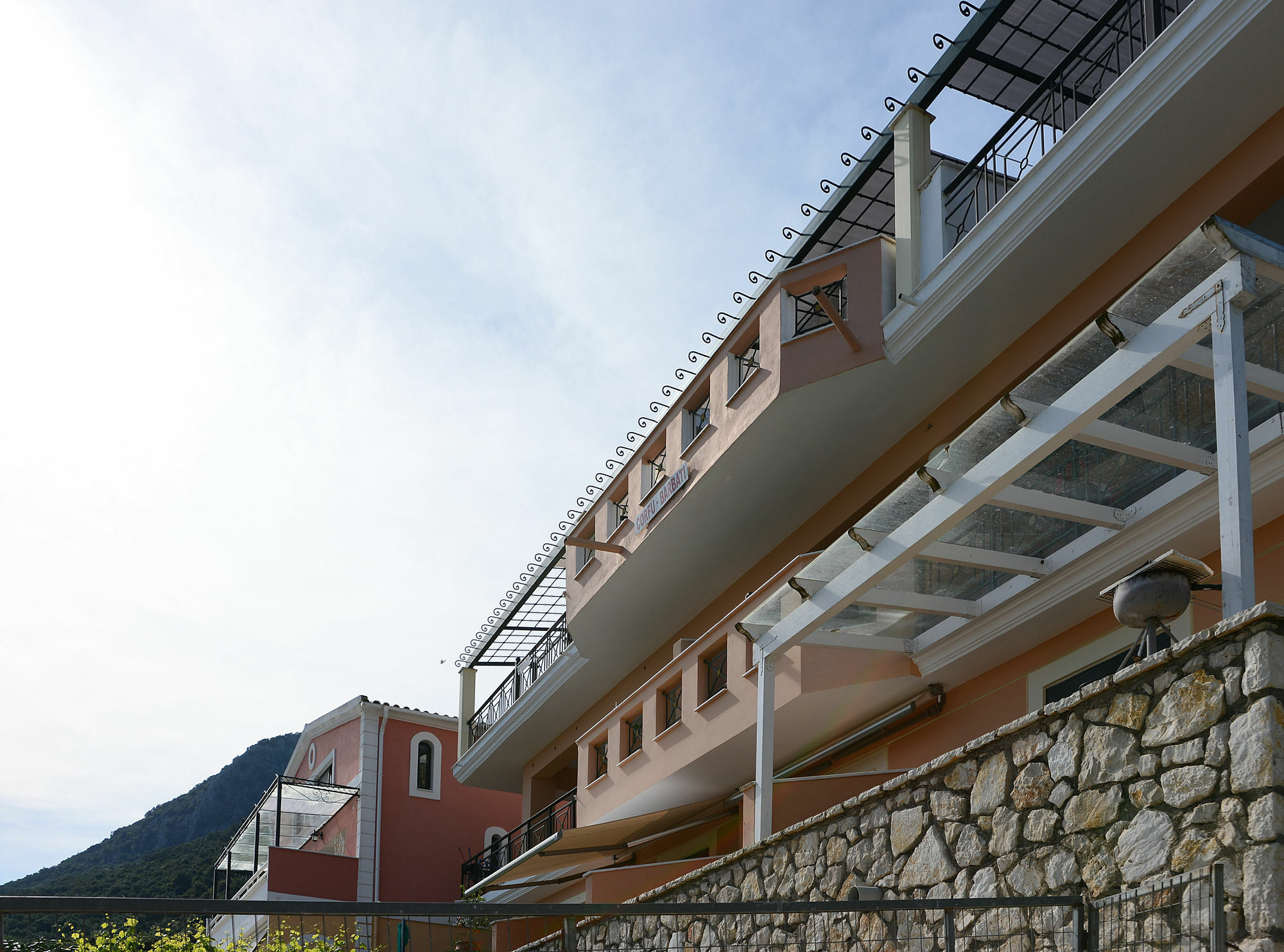 Sarakinos Apartments Barbati Exteriér fotografie